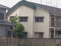 松山市小坂（東栄荘）外壁屋根塗装他工事 施工前